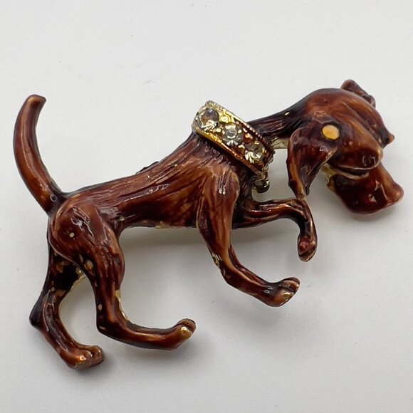 Vintage 60s Enamel Painted Rhinestone Articulating Dog Brooch - Picture 2 of 6